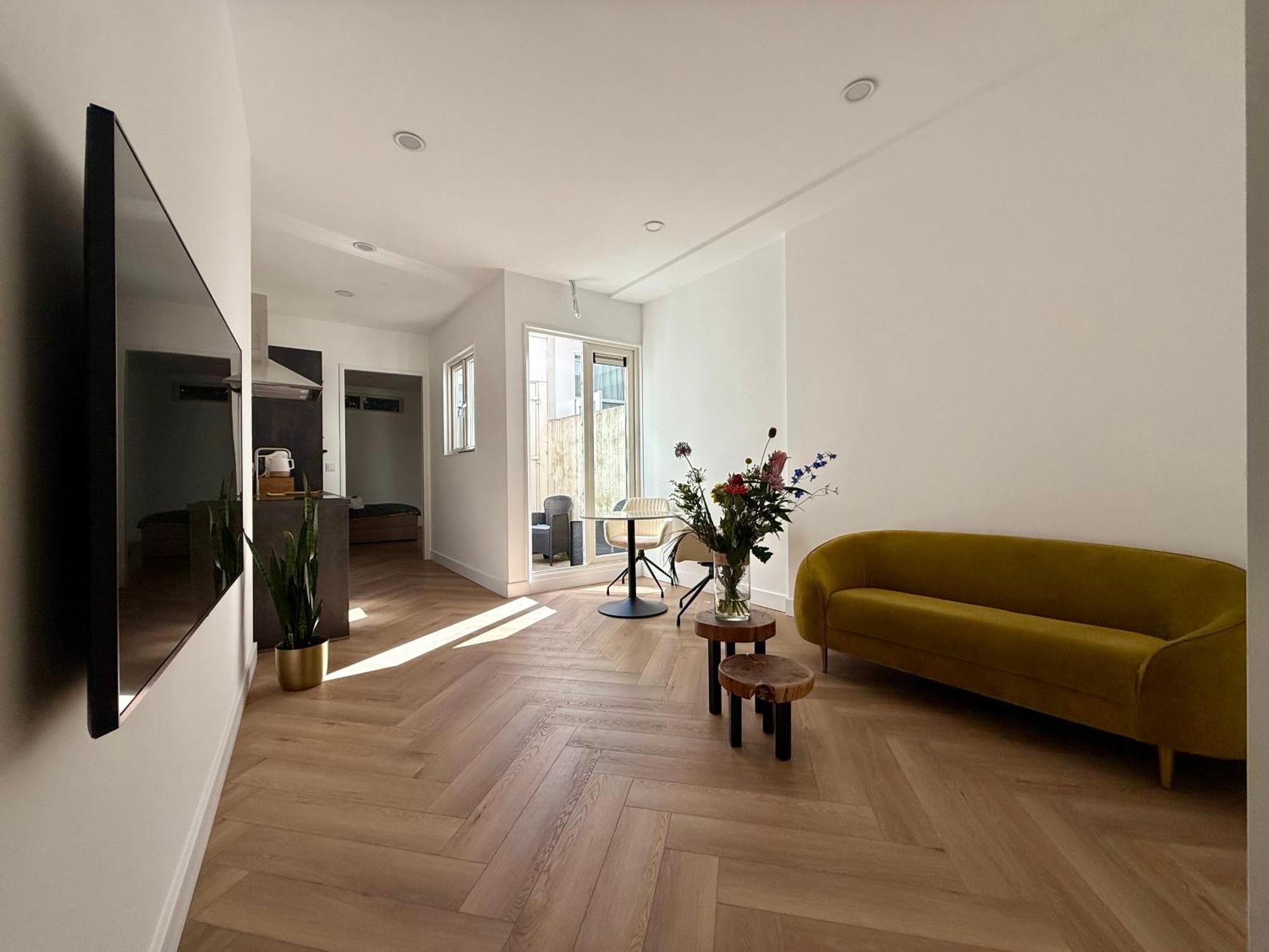 Sunshine Suites Utrecht Exterior photo